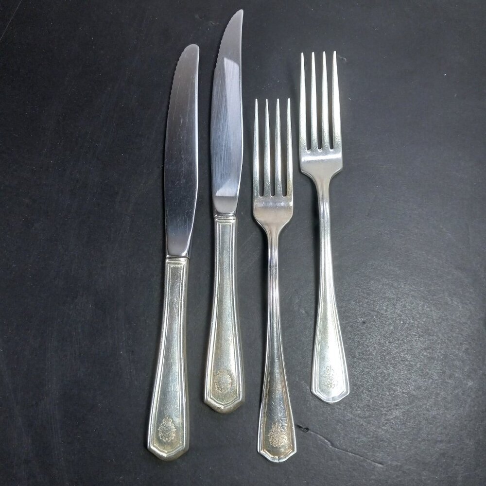 Canadian Armed Forces Vintage Flatware Lot Silver Plated Oneida 2 Forks 2 Knives
